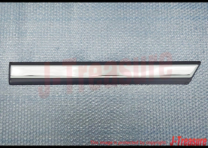 TOYOTA LAND CRUISER FZJ80 '95-97 Genuine Rear Door Outside Moulding LH OEM