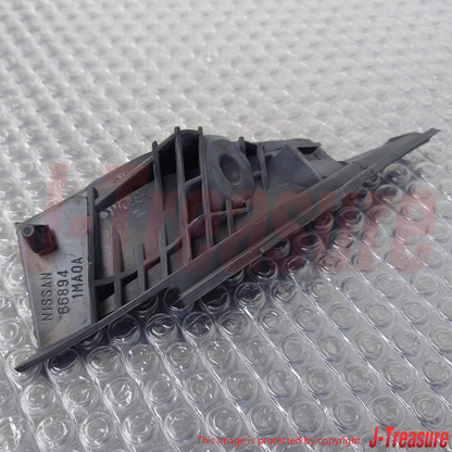NISSAN INFINITI M37 Y51 11-13 Genuine Front Fender Cover RH 66894-1MA0A OEM