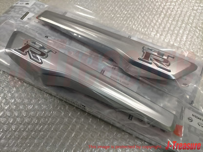 NISSAN GT-R R35 13-21 Genuine Emblem Finisher Front Fender Right & Left Set OEM