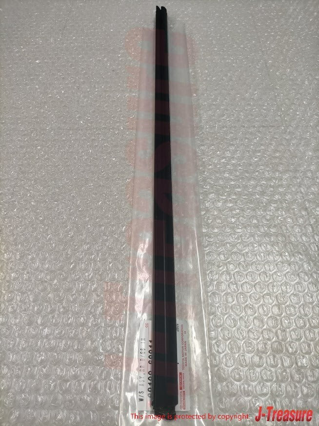 TOYOTA LAND CRUISER LX450 FZJ80 Genuine Weatherstrip Inner Front Door Glass OEM