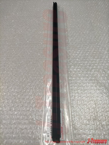 TOYOTA LAND CRUISER LX450 FZJ80 Genuine Weatherstrip Inner Front Door Glass OEM