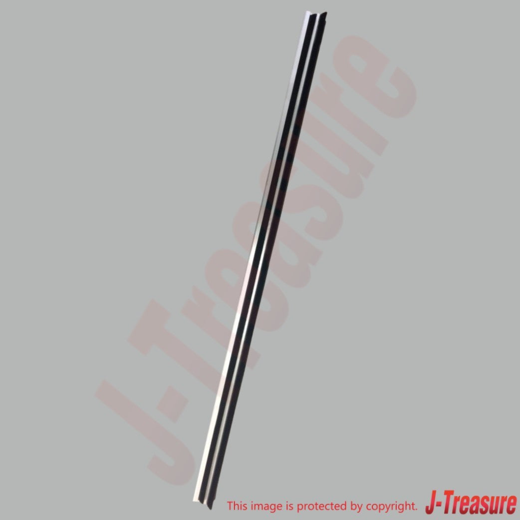 MITSUBISHI VAN P04W '87-90 Genuine R/Door Window Glass Center Seal RH & LH Set