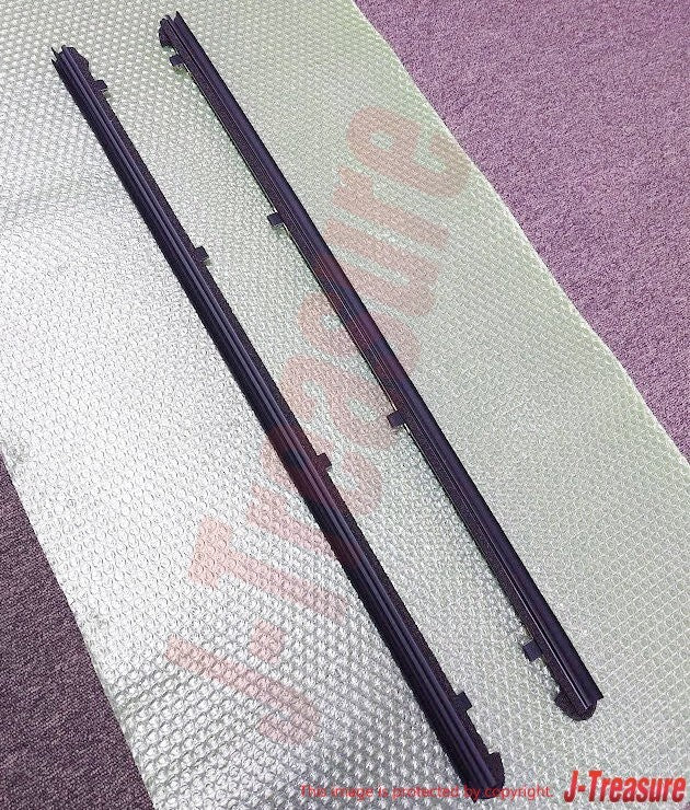 TOYOTA HARRIER LEXUS RX300 Genuine Front Door Inner Weatherstrip RH & LH Set OEM
