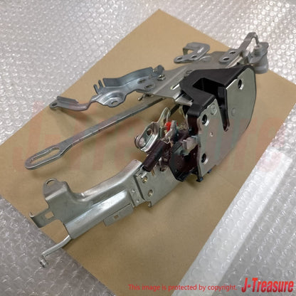 TOYOTA CELSIOR  UCF30 UCF31 01-06 Genuine Door Lock Actuator RH 69310-50050 OEM