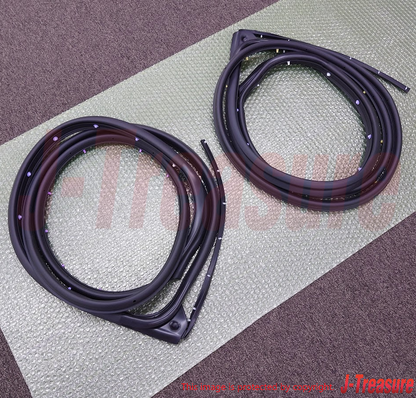 MITSUBISHI LANCER EVO 10 08-15 Genuine RR Door Opening Otr Weatherstrip RH & LH