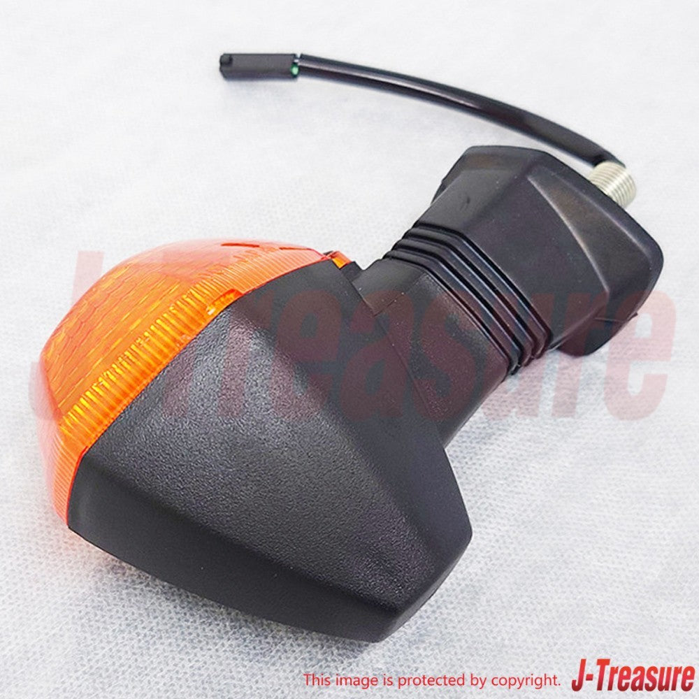 SUZUKI V-STROM DL1000 02-06 Genuine Front Turn Signal Lamp Assy RH 35601-27G00