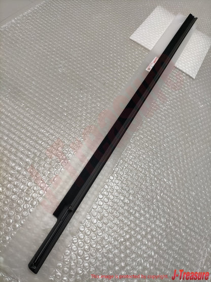 TOYOTA CAMRY MCV20 1997-2001 Genuine Rear Door Belt Moulding RH 75730-33040 OEM