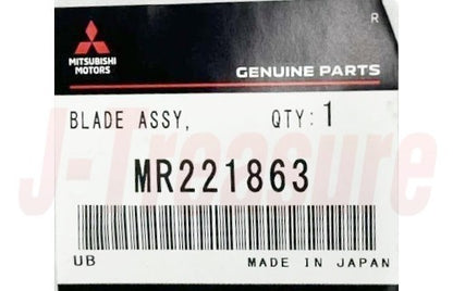 MITSUBISHI LANCER EVO 5 6 CP9A Genuine Windshield Wiper Blade W/Fin MR221863 OEM
