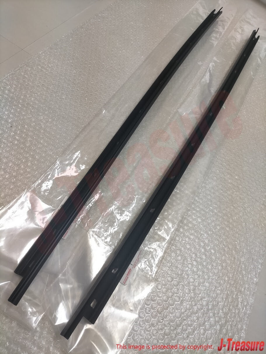 TOYOTA SUPRA JZA80 93-98 Genuine Front Door Glass Weatherstrip Inner RH & LH OEM