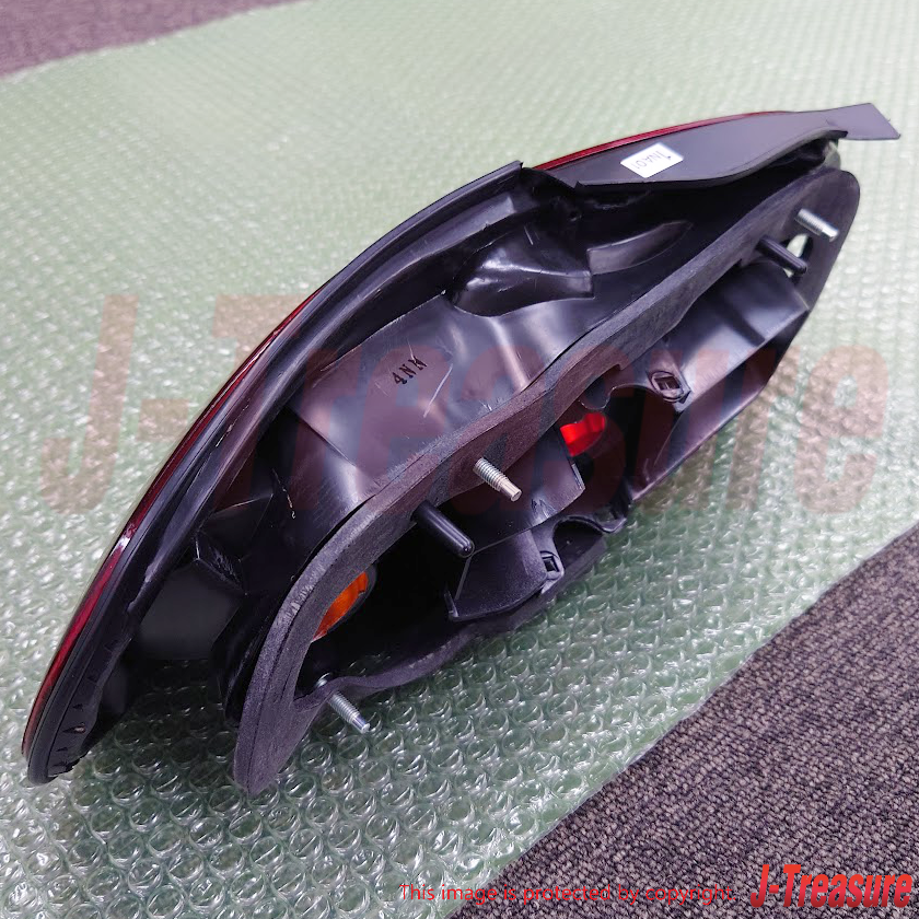 MAZDA MX-5 MIATA NA 90-97 Genuine Rear Combination Lens & Body RH & LH Set OEM