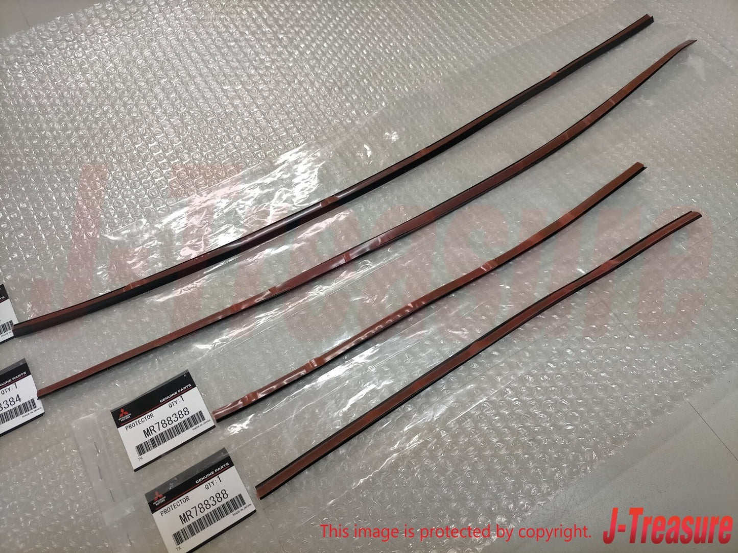 MITSUBISHI LANCER EVO5 6 CP9A Genuine  Black Pad MR788384 MR788388 4pcs Set OEM