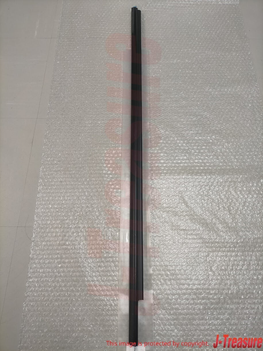 LEXUS RX330 RX350 RX400h Genuine Front Door Belt Moulding LH 75720-48031 OEM
