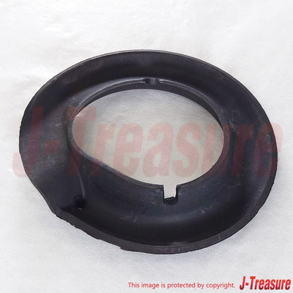 TOYOTA LAND CRUISER KZJ78 1995 Rear Coil Spring Insulator Upper & Lower Set