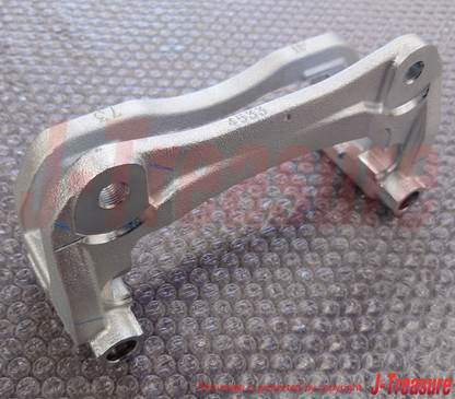 TOYOTA HIGHLANDER 08-13 Genuine Fr/Disc Brake Cylinder Mount RH 47721-48150 OEM