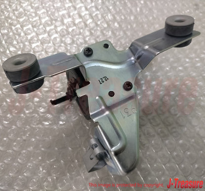 TOYOTA CHASER CRESTA MARK II Genuine Heater Water Valve Assy 87240-22370 OEM
