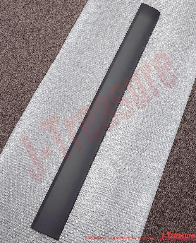 TOYOTA FJ CRUISER GSJ10 07-14 Genuine Front Door Outside Moulding Sub-Assy RH