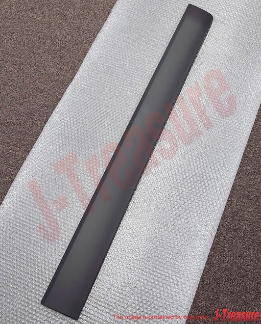 TOYOTA FJ CRUISER GSJ10 07-14 Genuine Front Door Outside Moulding Sub-Assy RH