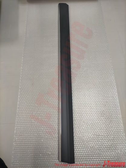 NISSAN 2009-2014 MURANO Genuine Moulding Front Door Right Side 80870-1AA2B OEM