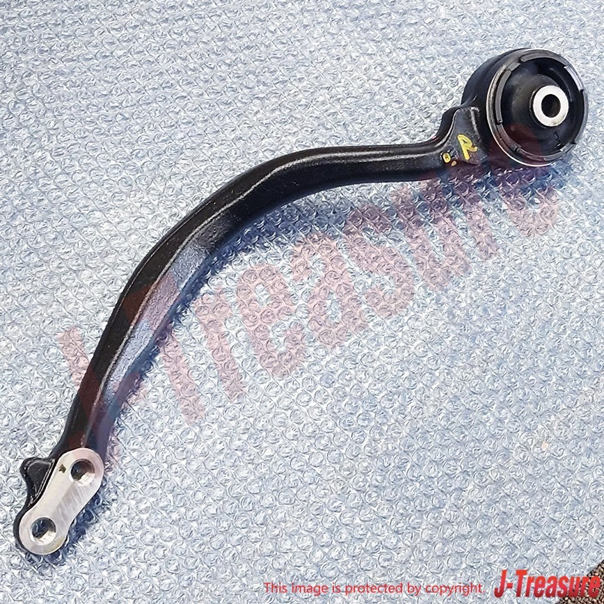 TOYOTA ARISTO LEXUS GS300 GS400 GS430 Genuine Front Suspen Lower Arm Right OEM