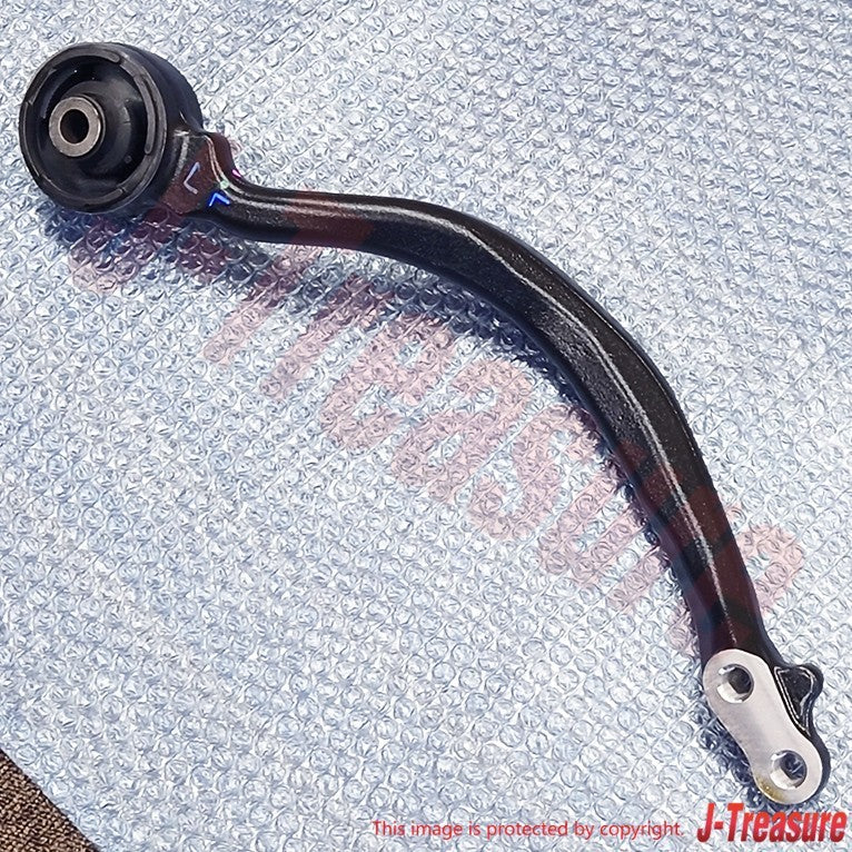 TOYOTA ARISTO LEXUS GS300 GS400 GS430 Genuine Front Suspen Lower Arm Left OEM