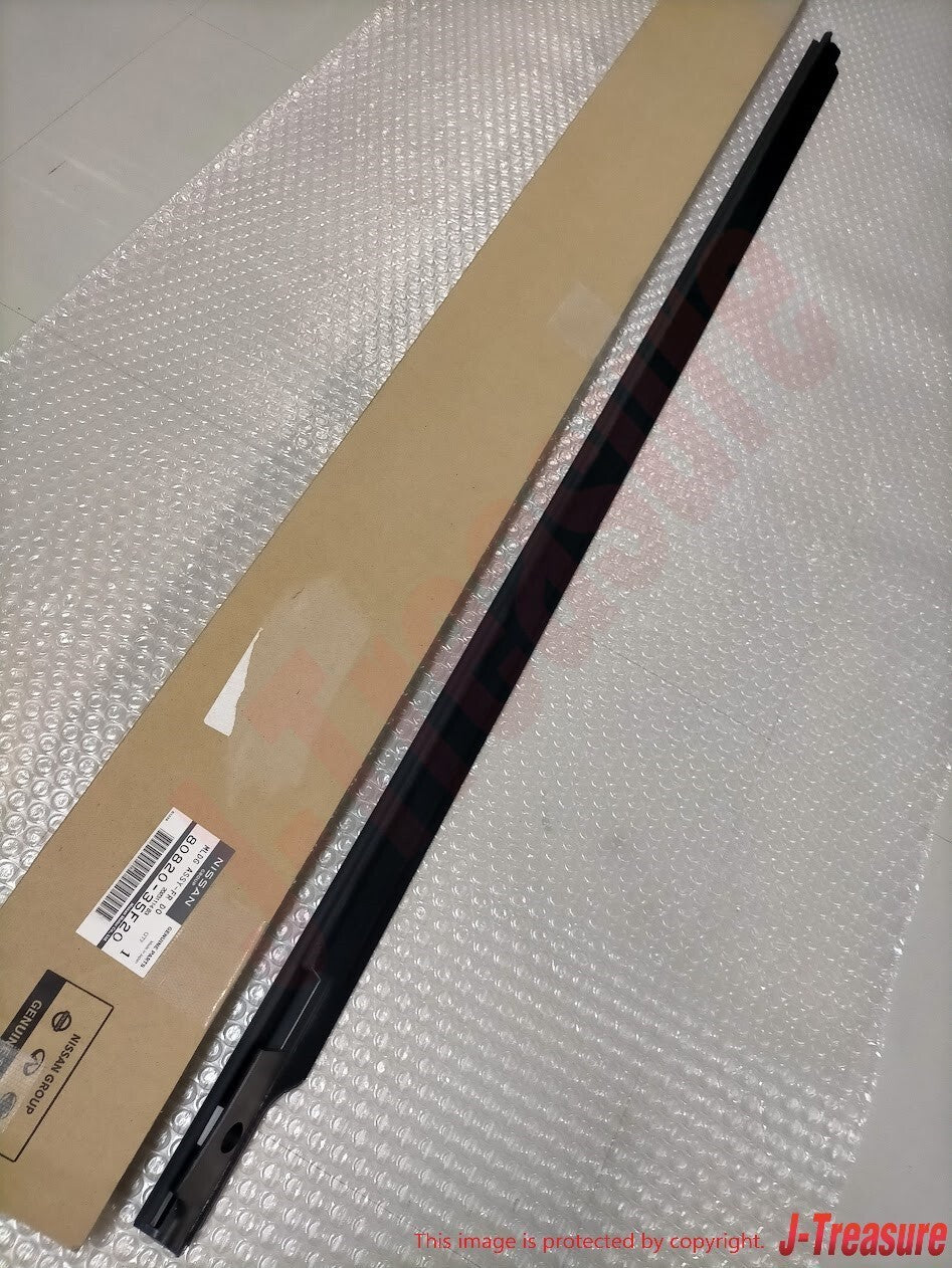NISSAN 240SX S13 89-94 Genuine Front Door Outside Molding Right & Left Set OEM