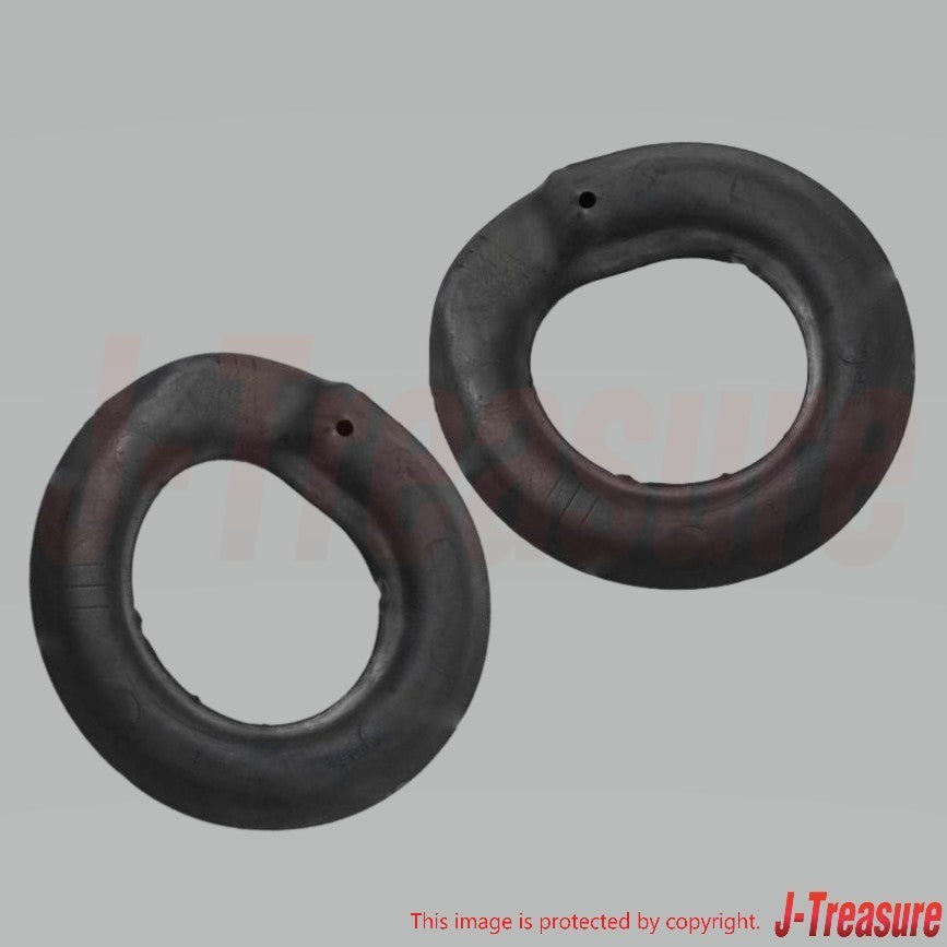TOYOTA LAND CRUISER KZJ78 1995 Rear Coil Spring Insulator Upper & Lower Set