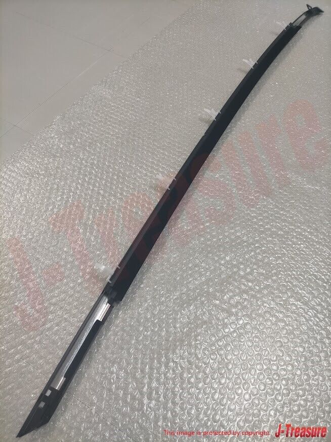 MAZDA RX-7 FD3S Genuine Front Door Belt Line Molding Left Side FD01-50-650E OEM