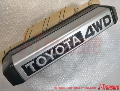 TOYOTA LAND CRUISER 70 Series Genuine License Plate Lamp Cover 81276-90K02 OEM
