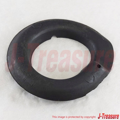 TOYOTA LAND CRUISER KZJ78 1995 Rear Coil Spring Insulator Upper & Lower Set