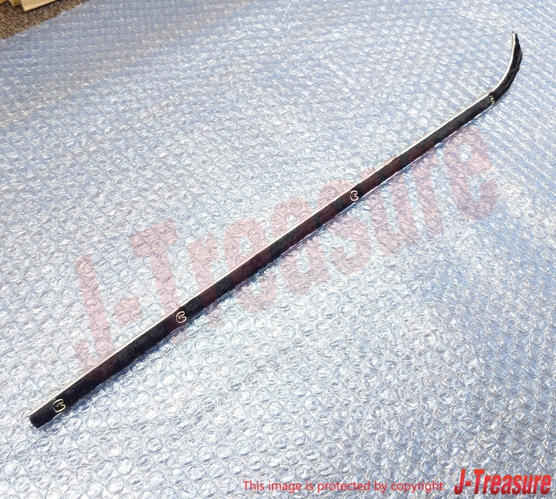 TOYOTA LAND CRUISER FJ40 '81-83 Genuine Fr/Door Glass Weatherstrip Inner LH W/VW