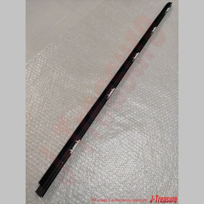HONDA INTEGRA ACURA RSX DC5 2002-2006 Genuine Door Window Belt Molding Right OEM