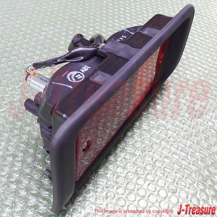 TOYOTA LAND CRUISER 70 Genuine Rear Bumper Combination Lamp Assy Right Side OEM