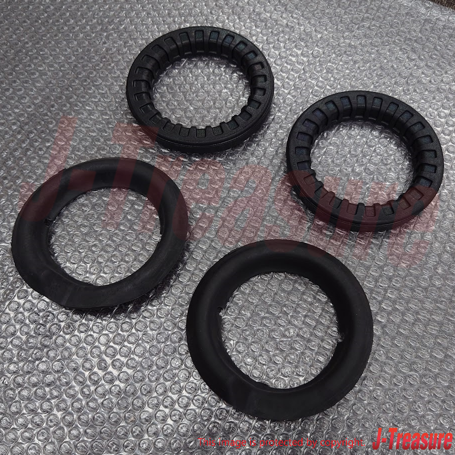 TOYOTA LEVIN TRUENO AE86 Genuine Rear Spring Insulator Upper & Lower Set OEM