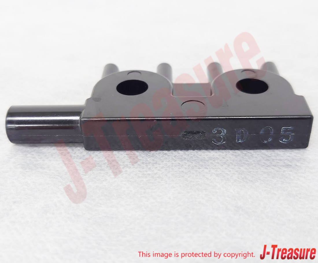 MAZDA RX-8 RX8 SE3P 2004-2011 Genuine Fuel Distributor Insulator N3H1-13-158 OEM