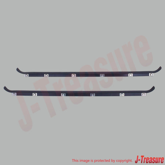 TOYOTA LAND CRUISER FJ40 81-83 Genuine Fr/Door Glass W/Strip Outer x2 Set W/O VW