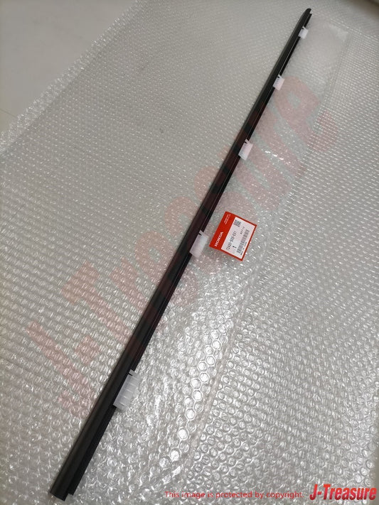 HONDA CIVIC TYPE-R EP3 02-05 Genuine Door Molding Assy Left 72450-S5S-E01 OEM