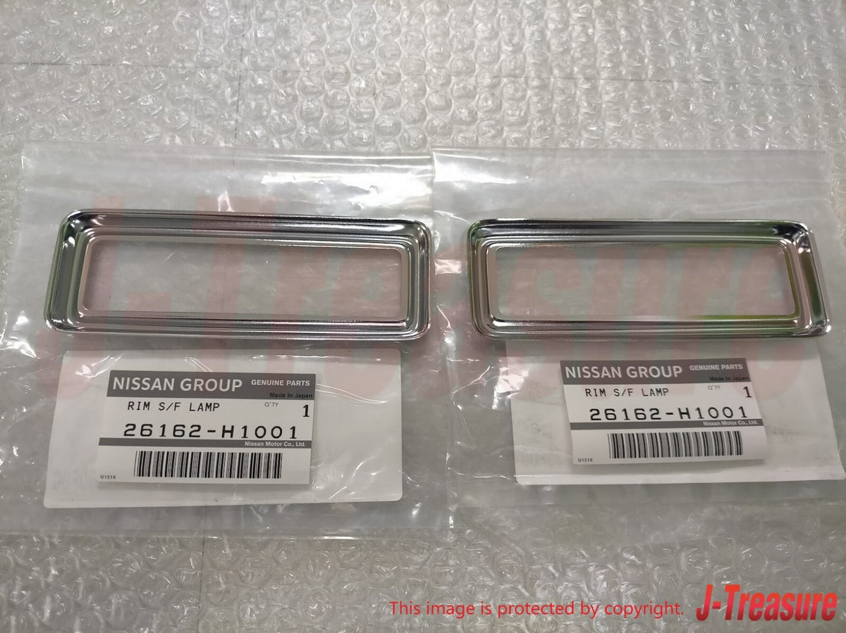 DATSUN 1200 NISSAN B110 B120 SUNNY UTE Genuine Side Flasher Chrome Rims OEM Part