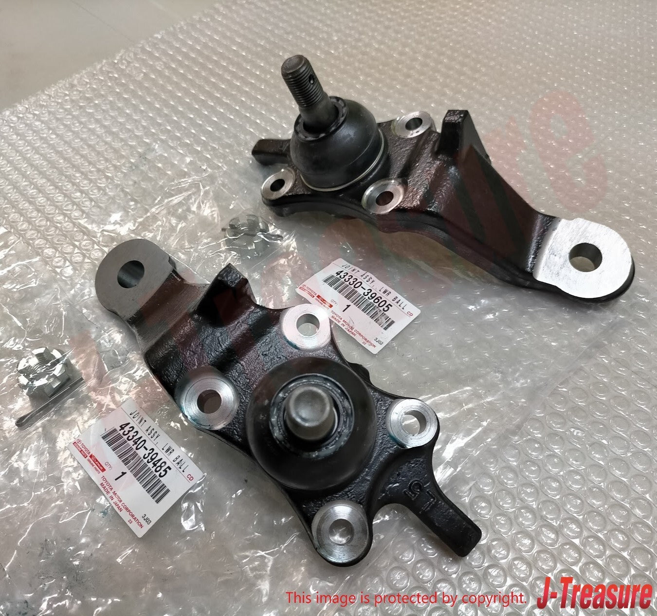 TOYOTA SEQUOIA 02-03 TUNDRA 02-03 Genuine Front Lower Ball Joint RH & LH Set OEM