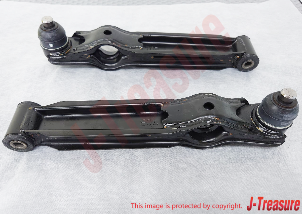 SUZUKI ALTO WORKS HA 94-98 Genuine Suspension Control Arm 45200-69DV1 x2 Set OEM