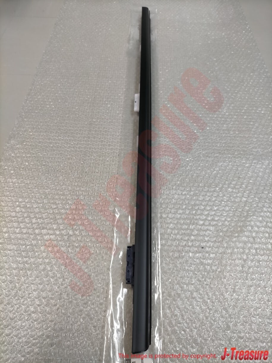 NISSAN SILVIA 240SX S14 95-98 Genuine Door Outer Molding Left 80821-65F10 OEM