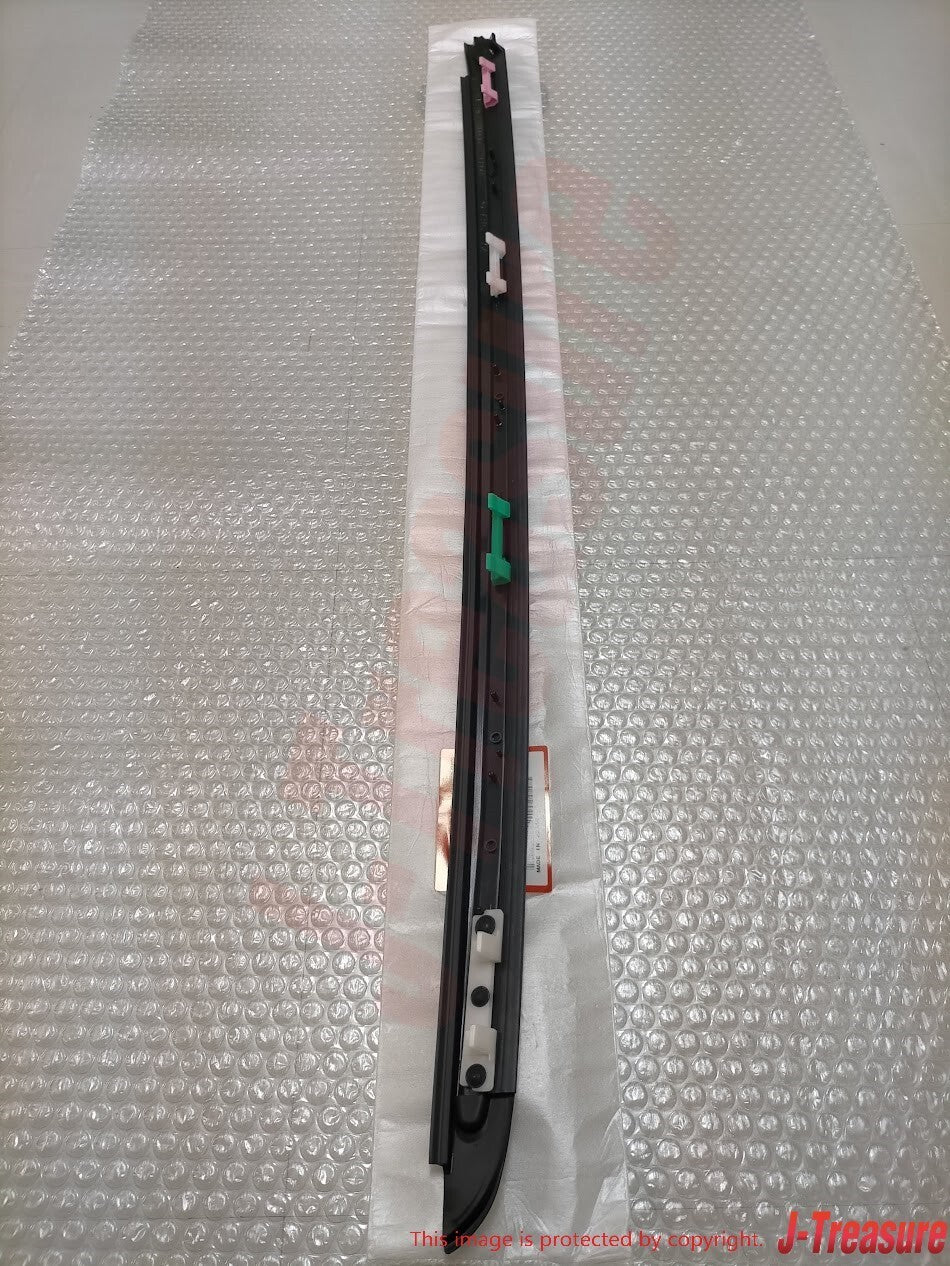 HONDA CIVIC FERIO 4D 01-05 Genuine Front Windshield Side Garnish RH & LH Set OEM