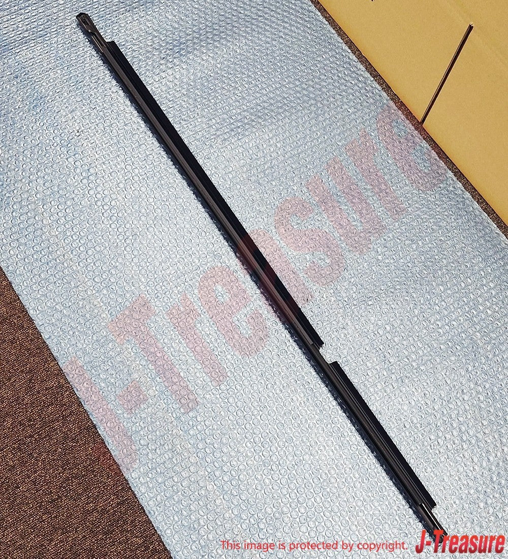TOYOTA SCION xB NCP31 04-06 Genuine Rear Door Glass Weatherstrip Assy OUTER RH