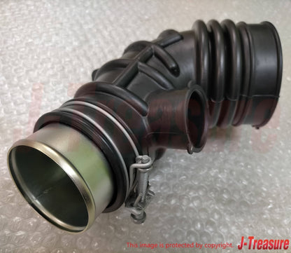 NISSAN SAFARI PATROL Y61 97/10-10/03 Genuine Air Duct Hose Pipe 16578-VC11B OEM