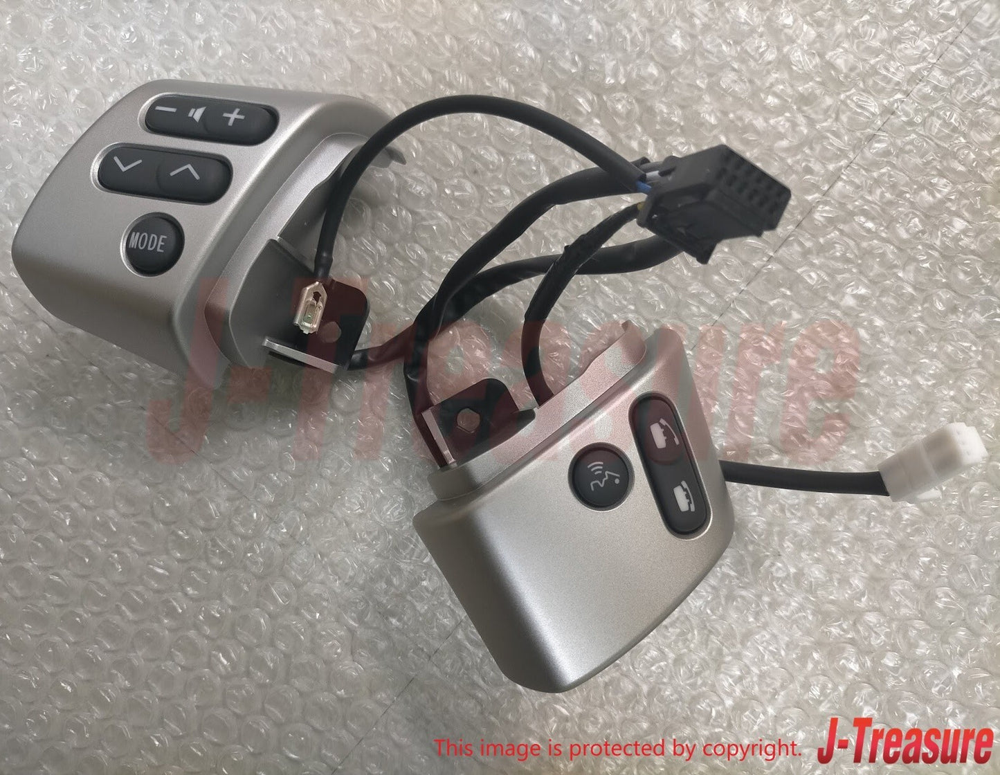 TOYOTA FJ CRUISER Genuine Steering Pad Radio Control Switch Assy 84250-35070 OEM