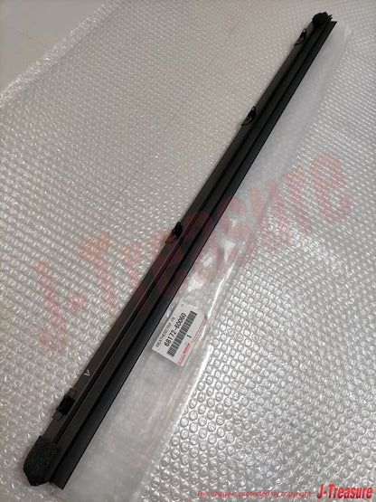 TOYOTA LAND CRUISER LX570 Genuine Front Door Glass Inner Weatherstrip Left OEM