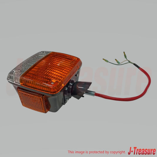 TOYOTA LAND CRUISER BJ4# 79-84 Genuine Front Turn Signal Lamp RH 81510-69047 RHD
