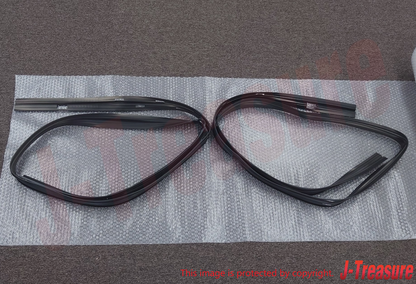 MITSUBISHI DELICA P0#W Genuine Rear Door Window Glass Runchannel RH & LH Set OEM