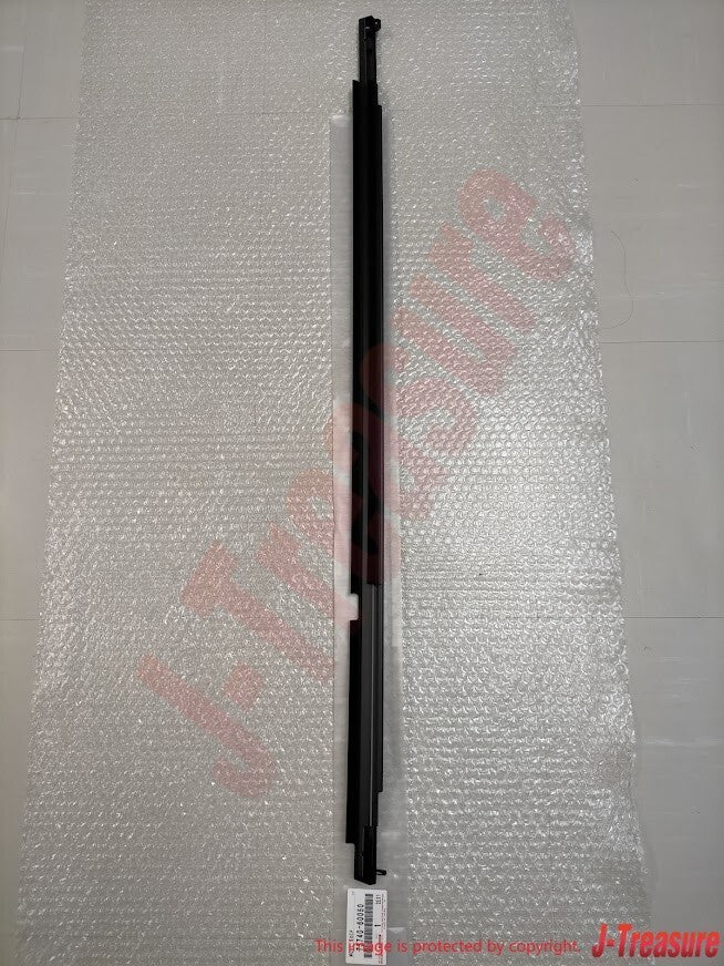 TOYOTA LAND CRUISER 08-15 Genuine Door Belt Molding Front Rear RH & LH Set OEM