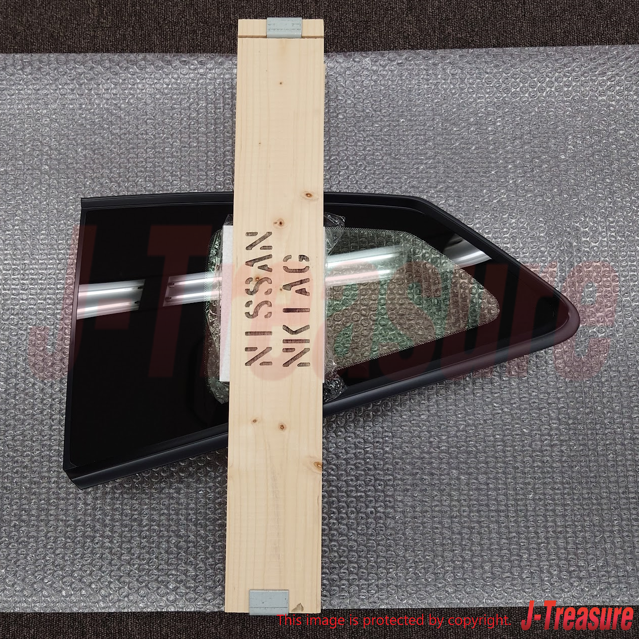 NISSAN GT-R R35 '11-23 Genuine Rear Quarter Glass Window Left 83307-KB50B OEM