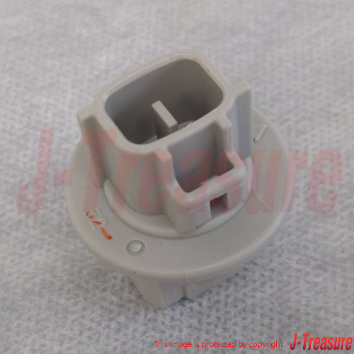 TOYOTA 4RUNNER GRN210 03-05 Genuine Front Turn Signal Lamp Socket x2 set OEM